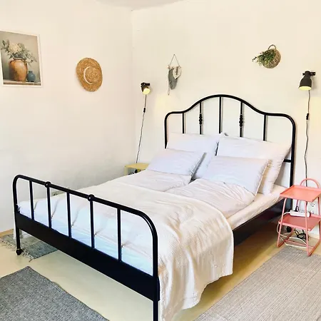 Nyaraló Banhiday J70 House *