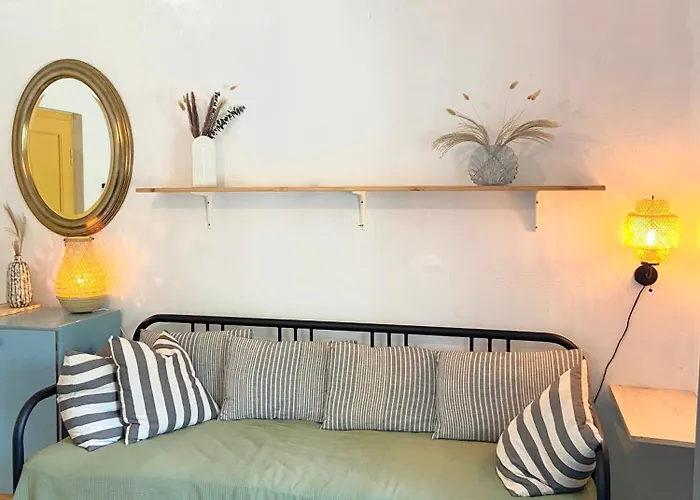 Banhiday J70 House בית נופש *